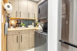 1805 Flagler Drive, West Palm Beach, FL 33407 - MLS#R11133234