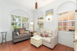 714 Sunset Road, West Palm Beach, FL 33401 - MLS#R11133251