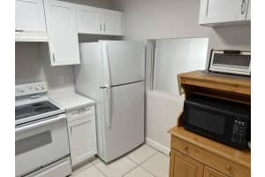 9355 SW 8th Street 421, Boca Raton, FL 33428 - MLS#R11133255