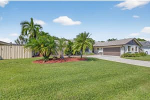 17705 Maplewood Drive, Boca Raton, FL 33487 - MLS#R11133308