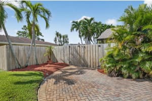 17705 Maplewood Drive, Boca Raton, FL 33487 - MLS#R11133308