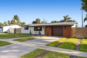 500 SE 4th Street, Deerfield Beach, FL 33441 - MLS#R11133333