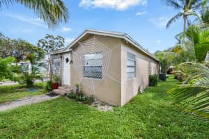119 SW 13th Avenue, Delray Beach, FL 33444 - MLS#R11133339