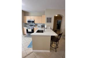 112 SW Peacock Boulevard 7202, Port Saint Lucie, FL 34986 - MLS#R11133381