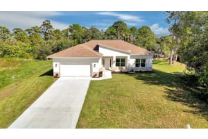 5310 Sunset Boulevard, Fort Pierce, FL 34982 - MLS#R11133388