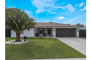 128 Barcelona Drive, Royal Palm Beach, FL 33411 - MLS#R11133392