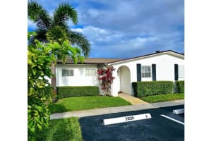 2930 Crosley Drive E C, West Palm Beach