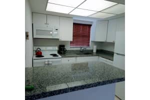 2930 Crosley Drive E C, West Palm Beach, FL 33415 Sold 01/06/26