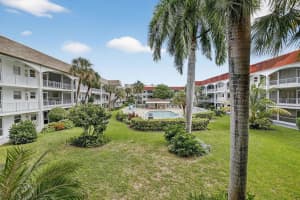 581 Blue Heron Drive 206-B, Hallandale Beach, FL 33009 - MLS#R11133460