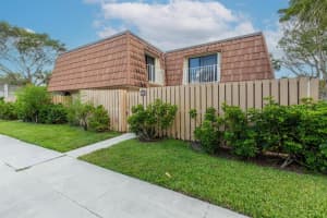 855 Blue Ridge Circle 855, West Palm Beach