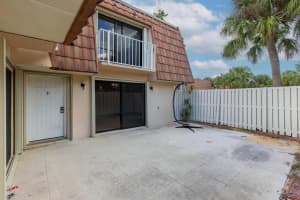 855 Blue Ridge Circle 855, West Palm Beach, FL 33409 - MLS#R11133461