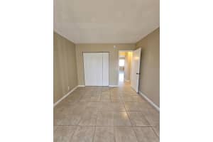 114 Norwich E 114, West Palm Beach, FL 33417 - MLS#R11133463