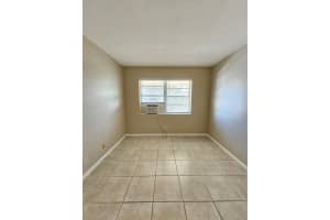 114 Norwich E 114, West Palm Beach, FL 33417 - MLS#R11133463