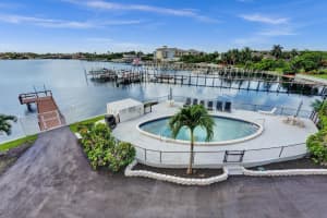 231 E Lantana Road 304, Lantana, FL 33462 - MLS#R11133464