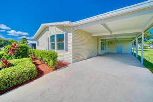 2824 Nine Iron Drive, Port Saint Lucie, FL 34952 - MLS#R11133469