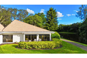 406 Bridgewood Court, Boca Raton