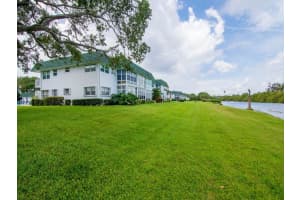 2800 Indian River Boulevard F8, Vero Beach, FL 32960 - MLS#R11133492