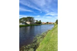 9775 Sun Pointe Drive, Boynton Beach, FL 33437 - MLS#R11133497