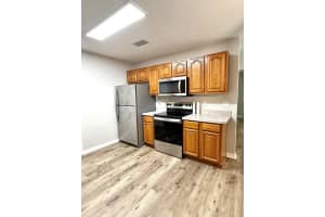 653 SE 13th Avenue, Okeechobee, FL 34974 - MLS#R11133503