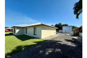 805 N Lopez Street, Clewiston, FL 33440 - MLS#R11133512