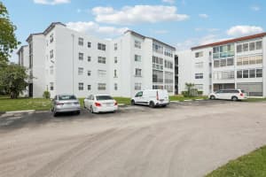 2860 Somerset Drive 307k, Lauderdale Lakes