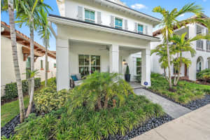 1013 Faulkner Terrace, Palm Beach Gardens, FL 33418 - MLS#R11133543