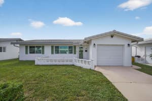 1703 Sw 16th Street, Boynton Beach