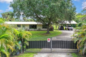 7481 SW Citrus Boulevard, Palm City, FL 34990 - MLS#R11133564