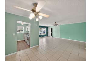 111 Lakes End Drive B, Fort Pierce, FL 34982 - MLS#R11133581