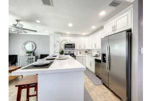 1895 NE 154th Street, North Miami Beach, FL 33162 - MLS#R11133612