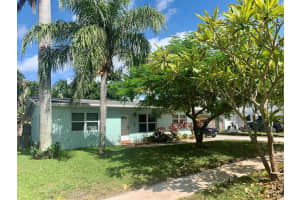 1423 Crest Drive, Lake Worth