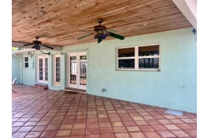 1423 Crest Drive, Lake Worth, FL 33461 Sold 12/01/25