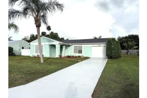1914 SE Redwing Circle, Port Saint Lucie, FL 34952 - MLS#R11133688