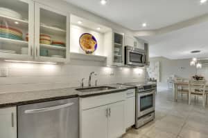 1300 S Highway A1a 424, Jupiter, FL 33477 - MLS#R11133694