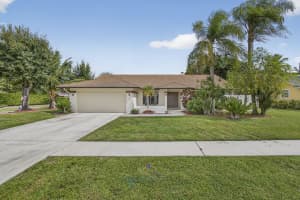 798 Blueberry Drive Drive, Wellington, FL 33414 - MLS#R11133696