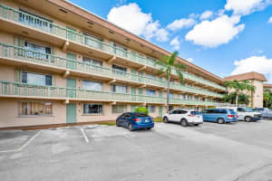 300 Village Green Circle S 206, Palm Springs, FL 33461 - MLS#R11133713