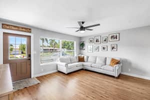 826 Small Drive, Lake Worth Beach, FL 33461 - MLS#R11133716