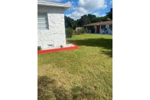 538 SW 7th Street, Hallandale Beach, FL 33009 - MLS#R11133725