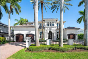 2124 W Maya Palm Drive, Boca Raton, FL 33432 - MLS#R11133769