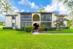 312 Knotty Pine Circle C-1, Greenacres, FL 33463 Sold 12/12/25