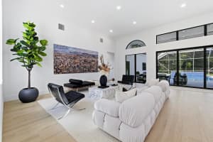 2557 Seminole Circle, West Palm Beach, FL 33409 - MLS#R11133795