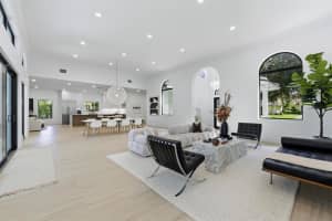 2557 Seminole Circle, West Palm Beach, FL 33409 - MLS#R11133795