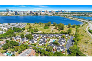 643 Executive Center Drive Q-102, West Palm Beach, FL 33401 - MLS#R11133889