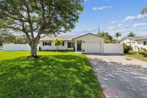 510 Kingbird Circle, Delray Beach, FL 33444 - MLS#R11133895