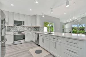 6121 Brandon Street, West Palm Beach, FL 33418 - MLS#R11133898