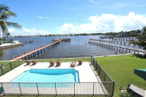 330 N Lake Drive, Lantana, FL 33462 - MLS#R11133907