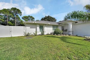551 NW Grenada Street, Port Saint Lucie, FL 34983 - MLS#R11133920