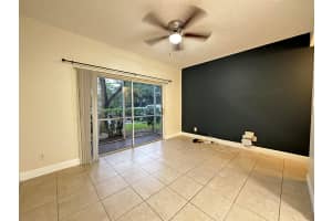 671 Cypress Lake Boulevard E, Deerfield Beach, FL 33064 - MLS#R11133960