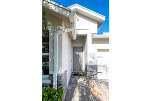 5715 Se Canyata Court Hobe Sound, FL 33455 - Off Market