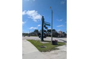 1500 SE Cove Road, Stuart, FL 34997 - MLS#R11133977